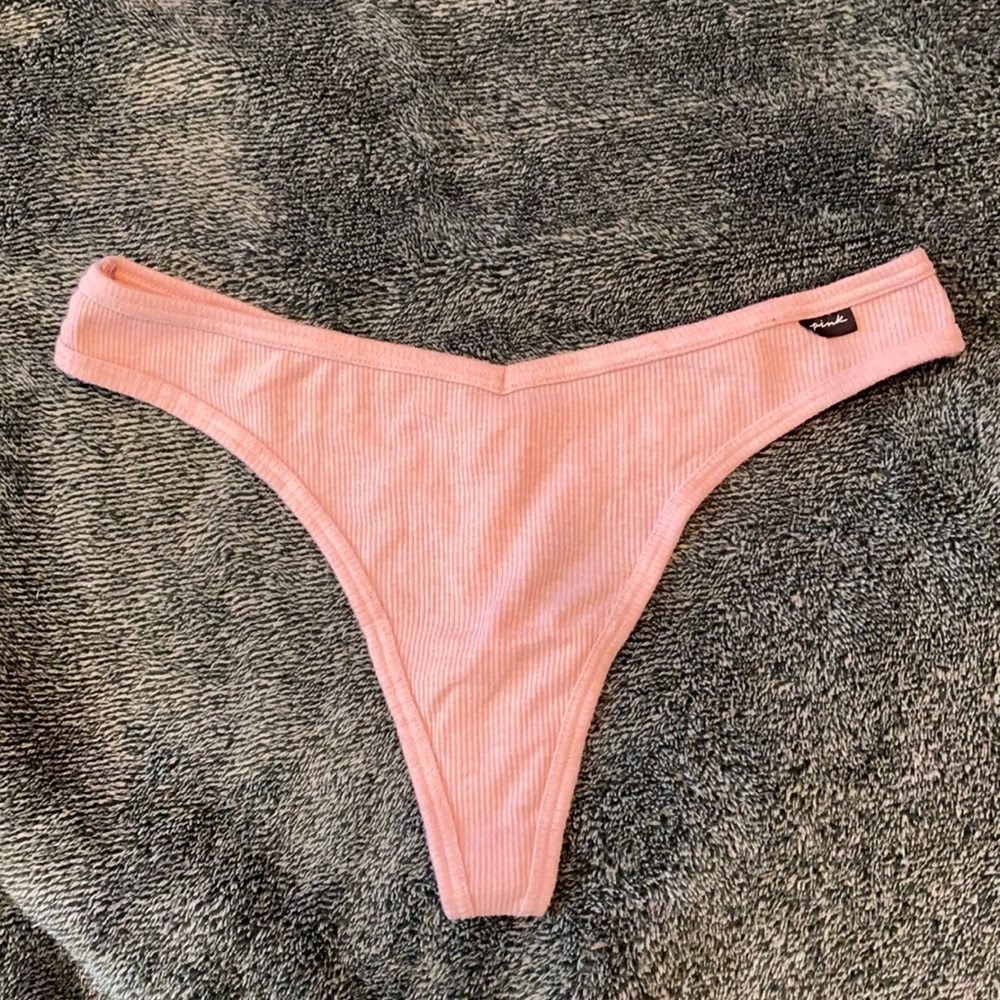 VS PINK Thong L